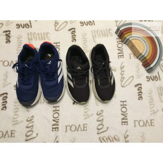   Adidas 38 (UK 5,5) bth 23,5-24 cm kék - fekete cipők- újszerű, hibátlan