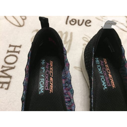 Skechers 36 bth 23 cm fekete színes apró mintás könnyű nyári lány cipő/ félcipő- újszerű,hibátlan