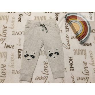 Mothercare 18-24 hó 86-92 cm szürke, térdein mosómaci fej mintás vastagabb pamut fiú nadrág-újszerű,hibátlan   Mothercare 18-24 hó 86-92 cm szürke, térdein mosómaci fej mintás vastagabb pamut fiú nadrág-újszerű,hibátlan