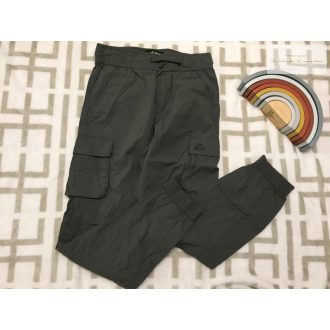   - 9 Peak 12-13 év 152-158 cm khaki oldalt zsebes sport fiú nadrág - újszerű,hibátlan