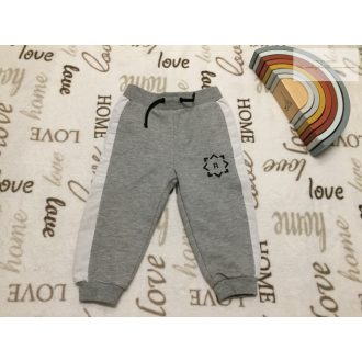   River Island 12-18 hó 86 cm szürke, oldalt fehér csíkos pamut fiú nadrág /jogger- újszerű,hibátlan