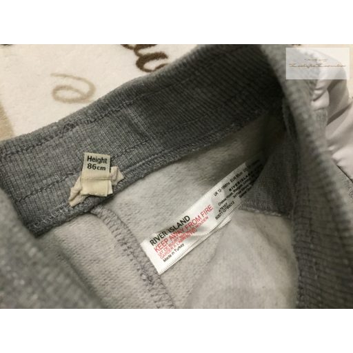 River Island 12-18 hó 86 cm szürke, oldalt fehér csíkos pamut fiú nadrág /jogger- újszerű,hibátlan