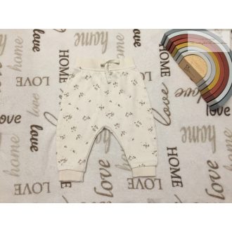 George 3-6 hó 62-68 cm bézs,  apró virágmintás puha  pamut lány nadrág -újszerű,hibátlan   George 3-6 hó 62-68 cm bézs,  apró virágmintás puha  pamut lány nadrág -újszerű,hibátlan