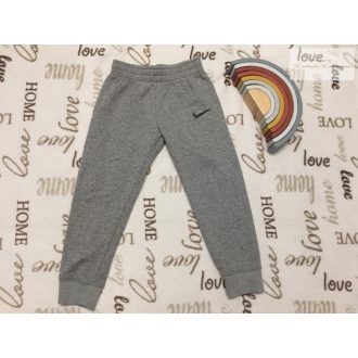   Nike 5-6 év 110-116 cm szürke pamut fiú nadrág - újszerű,hibátlan
