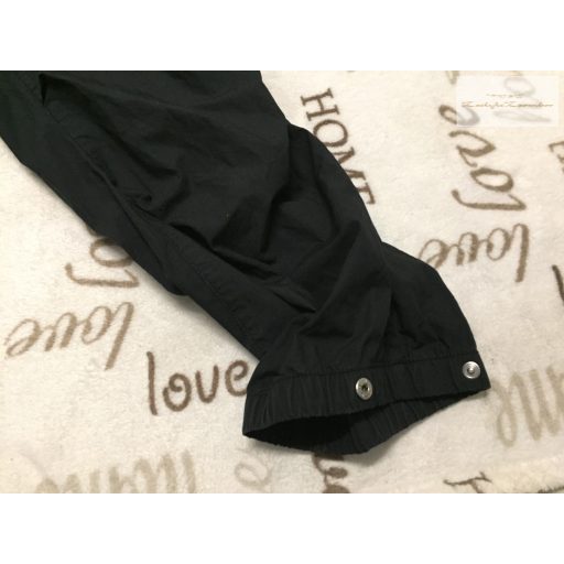 GAP 10 év (L) 140 cm fekete, vékony anyagú oldalt zsebes parachute nadrág - újszerű,hibátlan