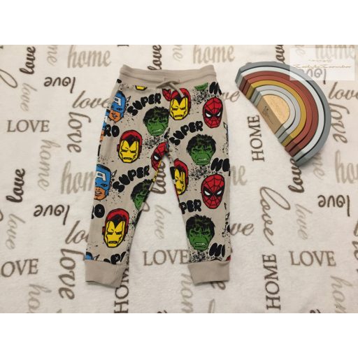 Marvel at George 18  - 24 hó  86 - 92 cm világosbarna, superhős mintás pamut fiú nadrág/ jogger --újszerű,hibátlan