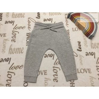   Matalan 18 - 23  hó 86 - 92 cm  szürke pamut fiú nadrág/ jogger -újszerű,hibátlan