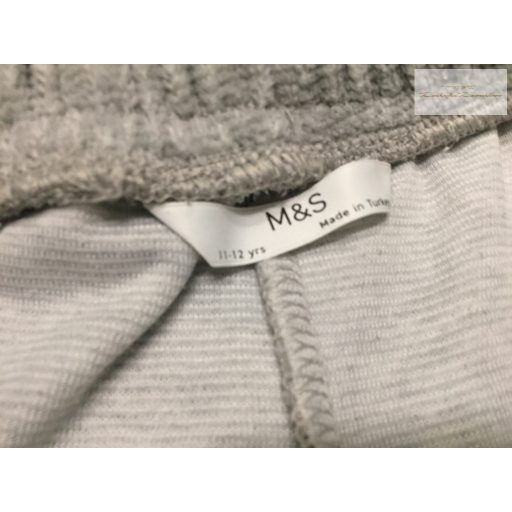 M§S 11-12 év 152 cm  szürke, oldalán színes csillag mintás  puha plüss lány nadrág- újszerű,hibátlan