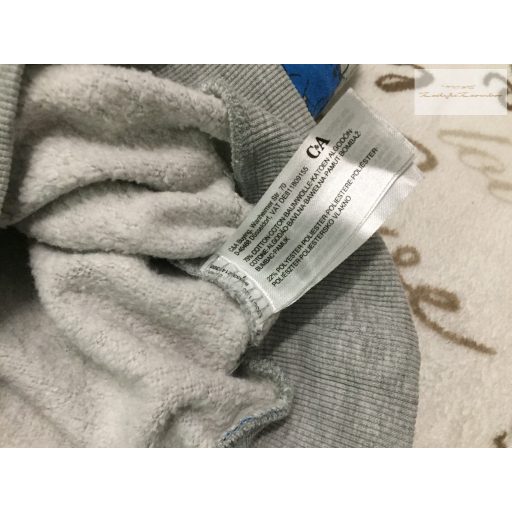 C§A 6-7 év 122 cm szürke, dinó mintás pamut fiú felső/ pulóver - újszerű,hibátlan