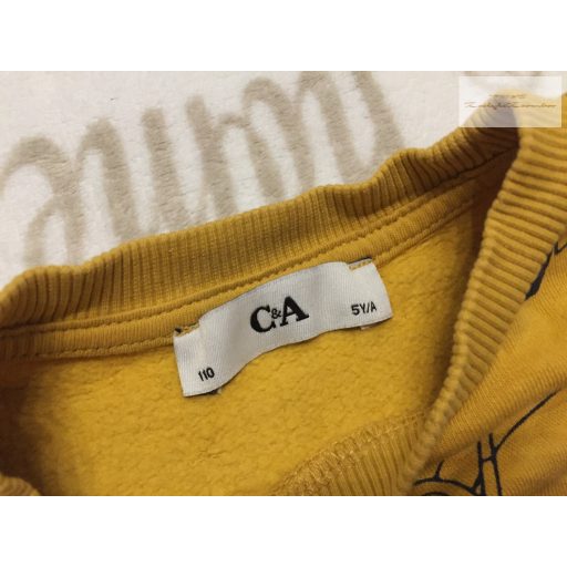 C§A 5 év 110 cm mustársárga, munkagép mintás pamut fiú felső/ pulóver - újszerű,hibátlan