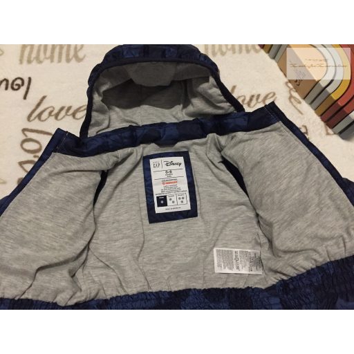 Disney at GAP 0-6 hó kék, fekete Mickey mintás, pamut béléses vastagabb átmeneti fiú kabát-újszerű,hibátlan
