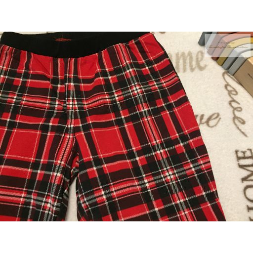 BPC 12-13 év 152-158 cm piros - fekete kockásbelül bolyhos pamut lány legging- újszerű,hibátlan