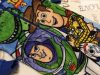 TOY Story 3-4 év 98-104 cm Woody és Buzz mintás puha plüss fiú pizsama/ kezeslábas/ onesies- újszerű,hibátlan