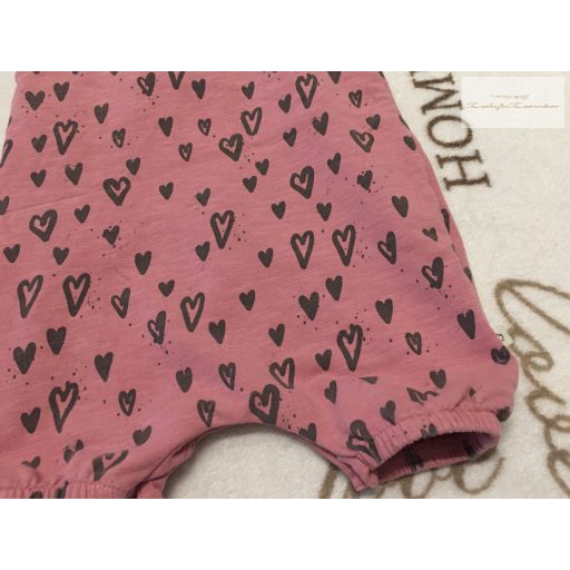 Next 6-9 hó 68 - 74 cm szürke szív mintás pamut lány  kantáros rövidnadrág/ playsuit - újszerű,hibátlan