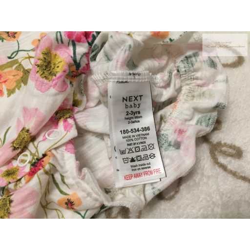 Next 2-3 év 98 cm fehér, színes virágmintás  pamut lány playsuit/ napozó-új, szettet bontottam