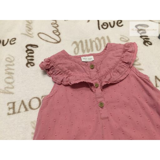 Next 6 -9 hó 9,5 kg tégla színű, fodros, anyagában mintás vékony anyagú  pamut lány playsuit- újszerű,hibátlan