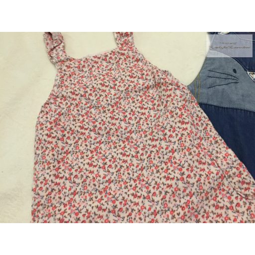 Next 3-6 hó  68 cm és Primark 62 cm  virág és cica mintás pamut béléses és bordó Daisy mintás lány playsuit/ kantáros nadrág szett  -újszerű, hibátlan