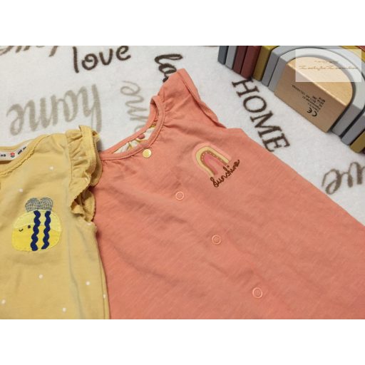 Next 3-6 és 6-9 hó  68 cm méhecske-pillangó-eper-szivárvány mintás pamut lány playsuit szett -újszerű,hibátlan