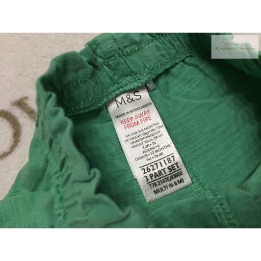 M§S 6-9 hó  72 cm 9 kg zöld, szárán Smile feliratos-fodros pamut lány rövidnadrágújszerű, hibátlan