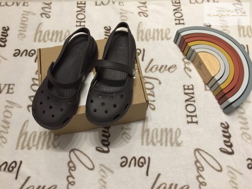 Crocs W5 bth 22 cm barna könnyű nyári lány szandál - újszerű,hibátlan