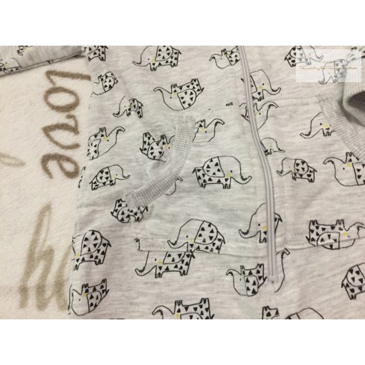 Baby 3-6 hó 62-68 cm szürke, elefánt mintás, elöl zsebes vékony pamut fiú kezeslábas/ rugdalózó- újszerű,hibátlan