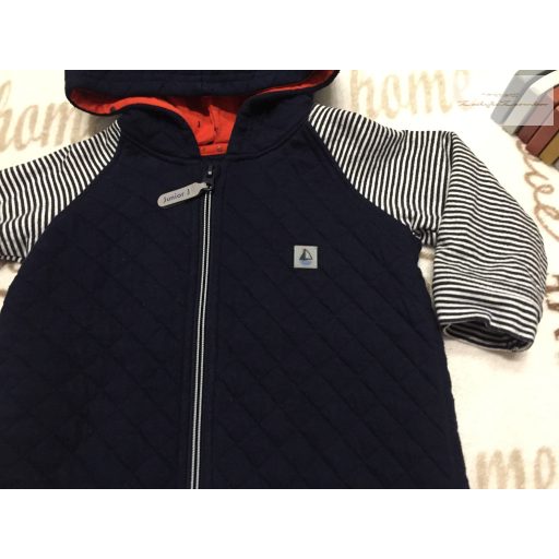 Debenhams Junior J. 9-12 hó 74-80 cm kék, ujján csíkos vastagabb pamut fiú rugdalózó/ kezeslábas - újszerű,hibátlan
